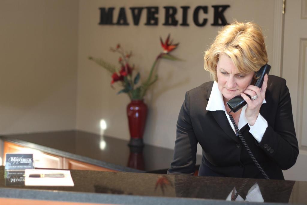 Maverick Motor Inn And Waterslide Kamloops Eksteriør billede